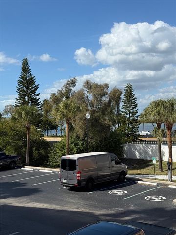 5000 CULBREATH KEY WAY 8116, Tampa, FL 33611