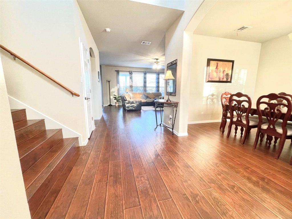 4501 Heritage Well LN, Round Rock, TX 78665