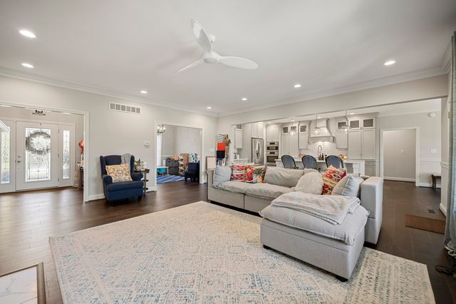 606 Old Coach Road, Nicholasville, KY 40356