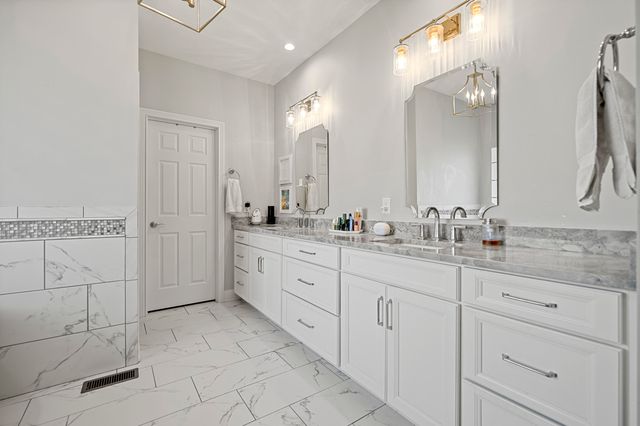 606 Old Coach Road, Nicholasville, KY 40356