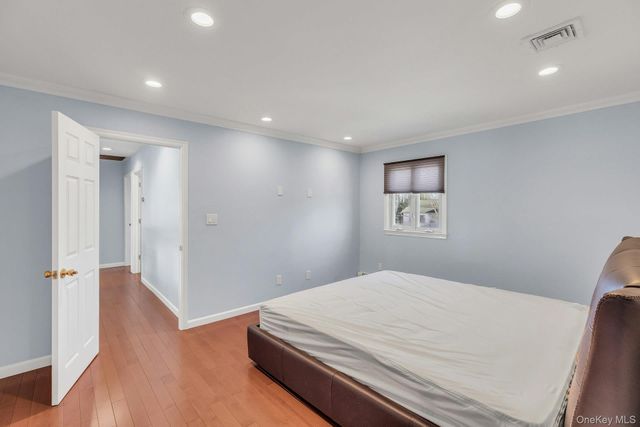 2505 Walters Court, Bellmore, NY 11710