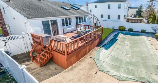 2505 Walters Court, Bellmore, NY 11710