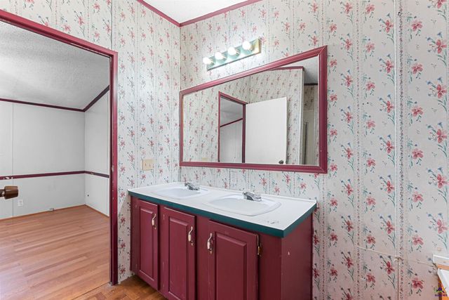 592 Toomer Rd, Perry, GA 31069