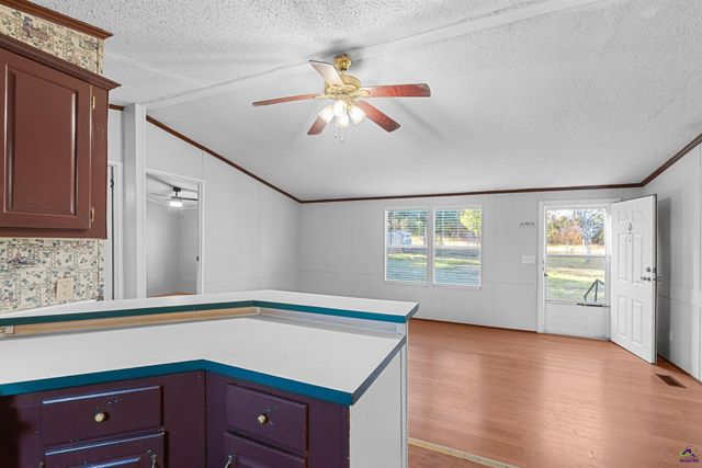 592 Toomer Rd, Perry, GA 31069