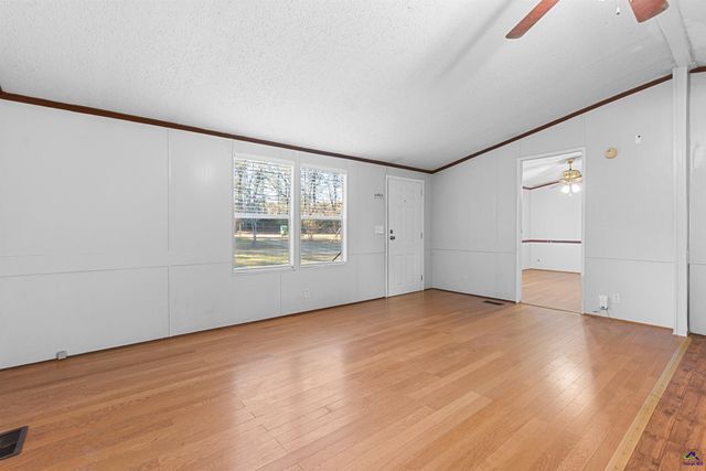 592 Toomer Rd, Perry, GA 31069