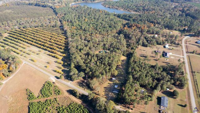 592 Toomer Rd, Perry, GA 31069