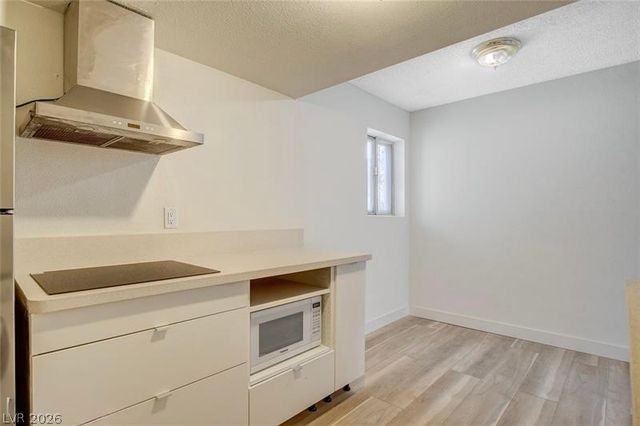 3841 Daisy Street 19, Las Vegas, NV 89119