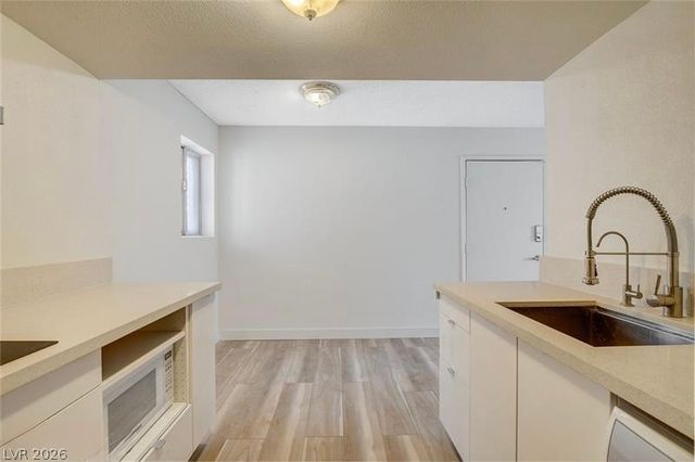 3841 Daisy Street 19, Las Vegas, NV 89119