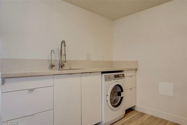 3841 Daisy Street 19, Las Vegas, NV 89119