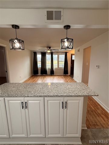 302 Midland Avenue, Tonawanda, NY 14223