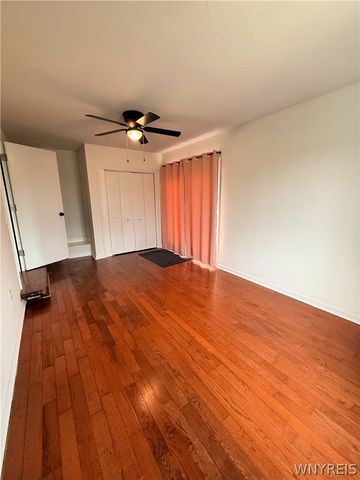 302 Midland Avenue, Tonawanda, NY 14223