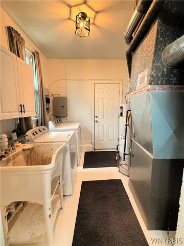 302 Midland Avenue, Tonawanda, NY 14223