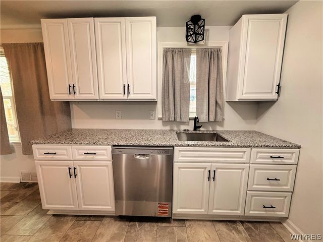 302 Midland Avenue, Tonawanda, NY 14223