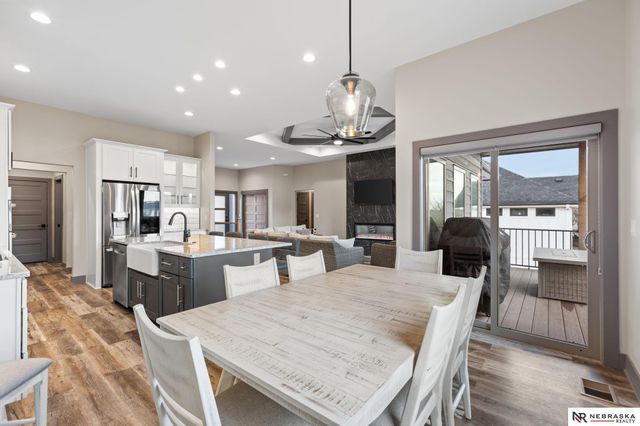 19817 Cottonwood Street, Gretna, NE 68028