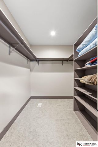 19817 Cottonwood Street, Gretna, NE 68028