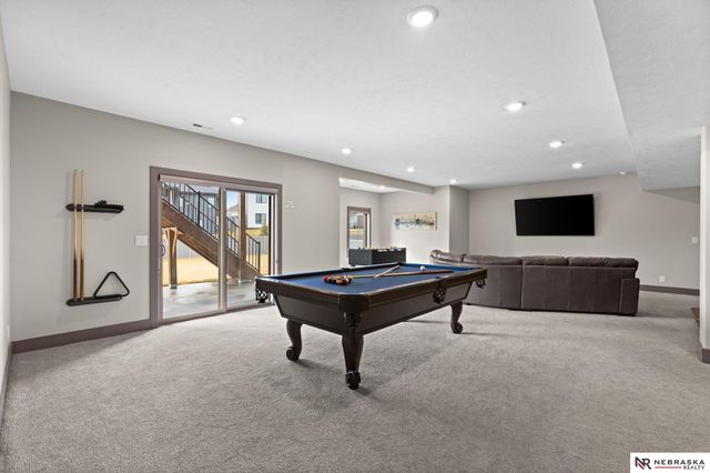 19817 Cottonwood Street, Gretna, NE 68028