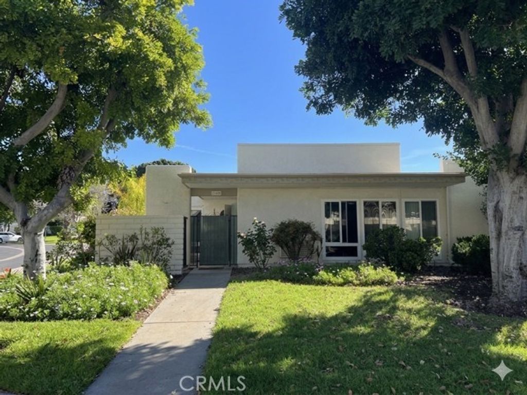 2144 Ronda Granada D, Laguna Woods, CA 92637
