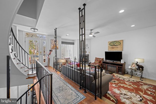 10386 MAY WIND, Columbia, MD 21044