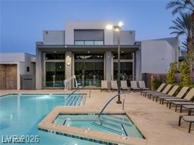 11270 Hidden Peak Avenue 202, Las Vegas, NV 89135