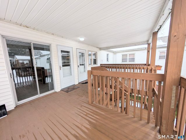 15 Cherry Hill Drive 2A, Bridgeport, CT 06606