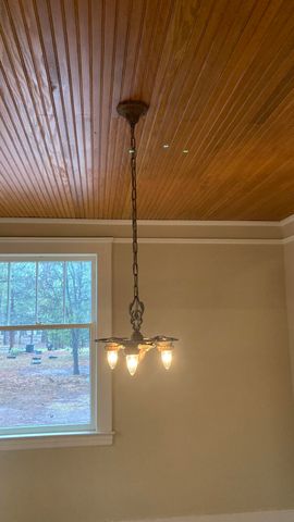 41008 Old School Road, Fall River Mills, CA 96028