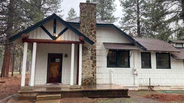 41008 Old School Road, Fall River Mills, CA 96028