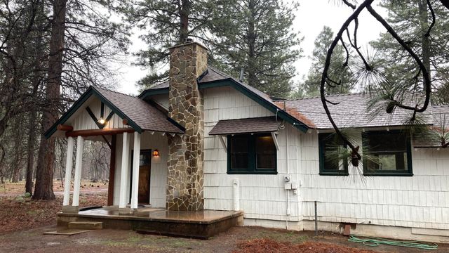 41008 Old School Road, Fall River Mills, CA 96028