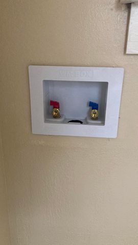 41008 Old School Road, Fall River Mills, CA 96028