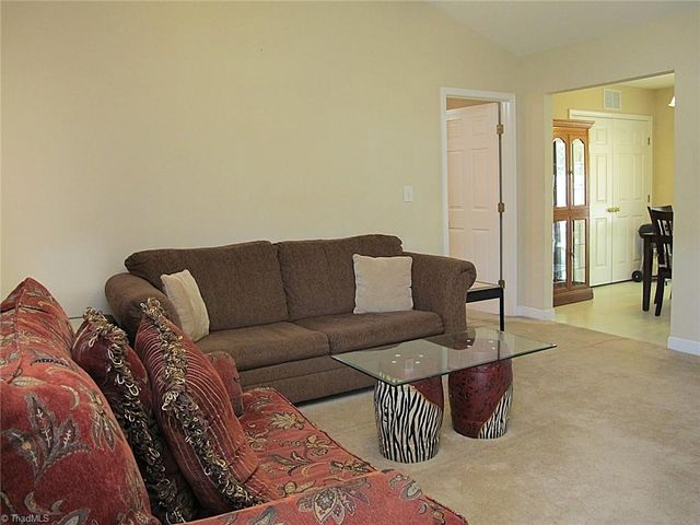 2033 Tea Berry Court, Winston-salem, NC 27127