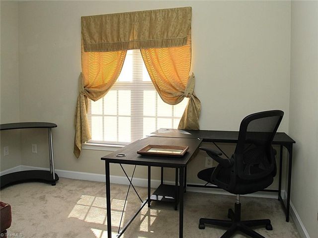 2033 Tea Berry Court, Winston-salem, NC 27127