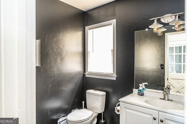 4 The Trail SE, Lindale, GA 30147