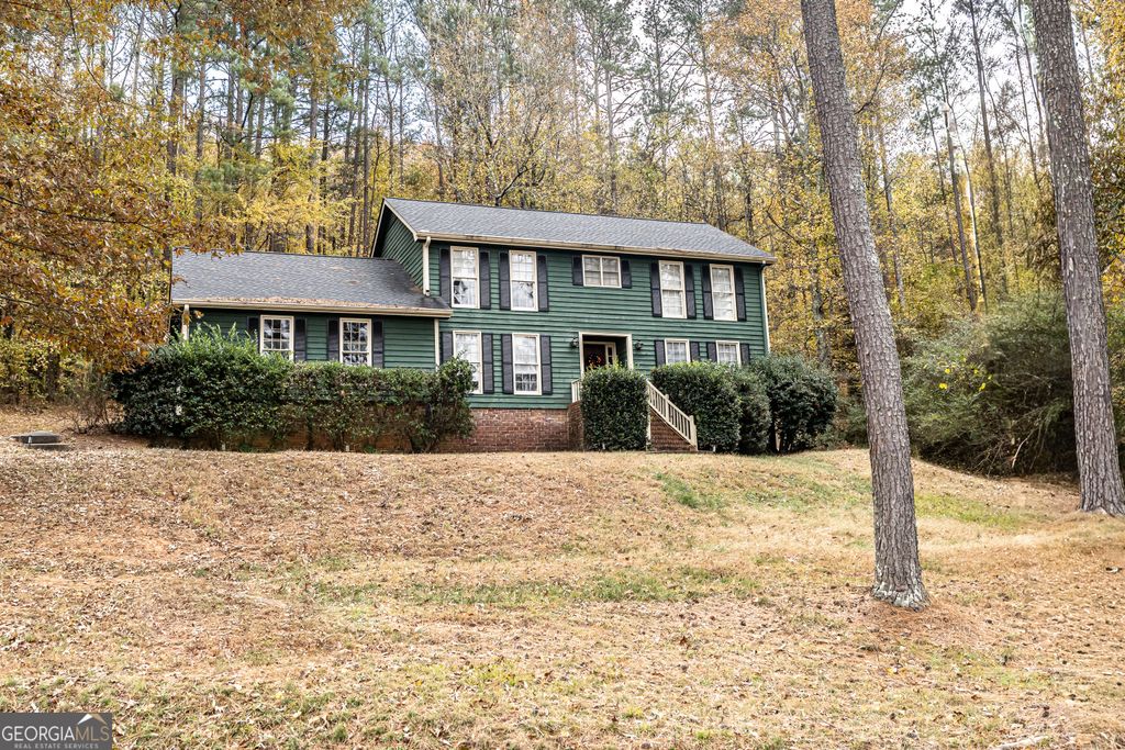 4 The Trail SE, Lindale, GA 30147