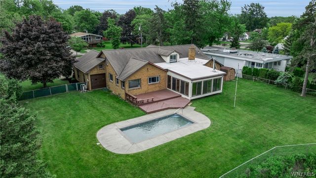 4794 Clifton Parkway, Hamburg, NY 14075