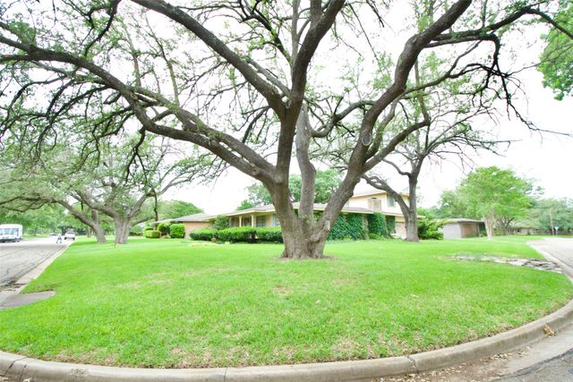 4901 Pine Avenue, Waco, TX 76710
