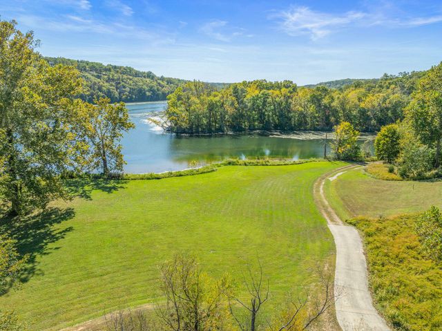 201 Turtle Rdg Drive, Branson, MO 65616