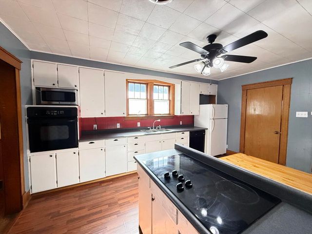 400 S Main Street, El Dorado Springs, MO 64744