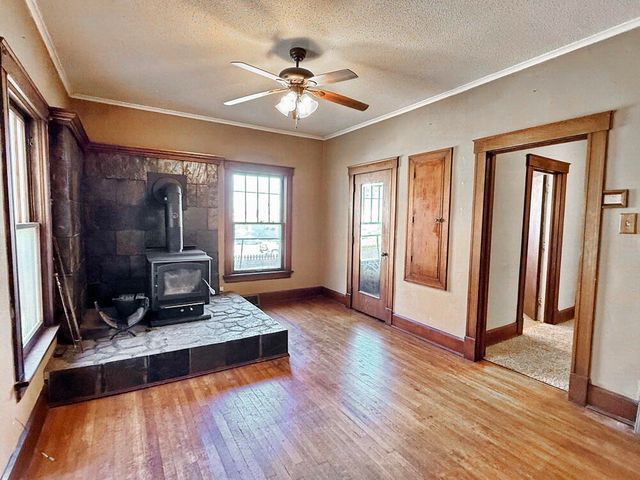 400 S Main Street, El Dorado Springs, MO 64744