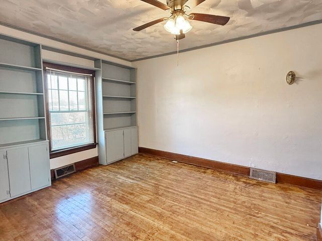 400 S Main Street, El Dorado Springs, MO 64744