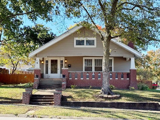 400 S Main Street, El Dorado Springs, MO 64744