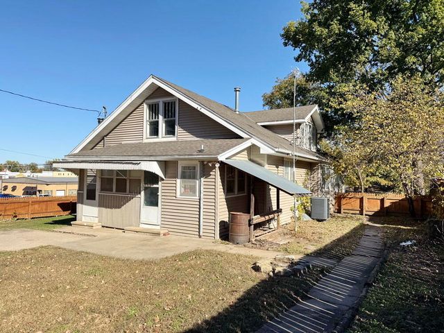 400 S Main Street, El Dorado Springs, MO 64744