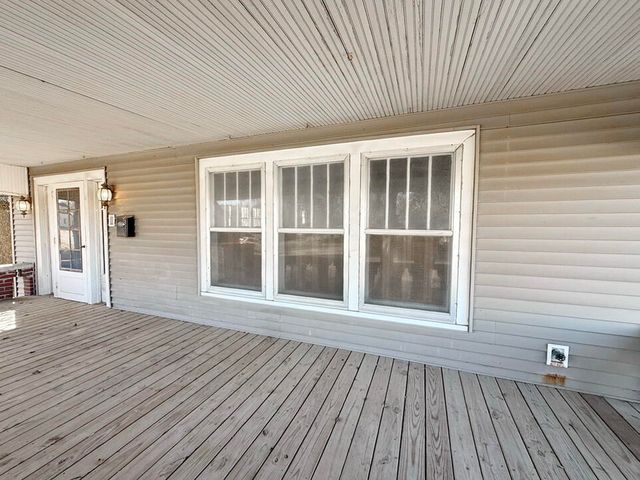 400 S Main Street, El Dorado Springs, MO 64744