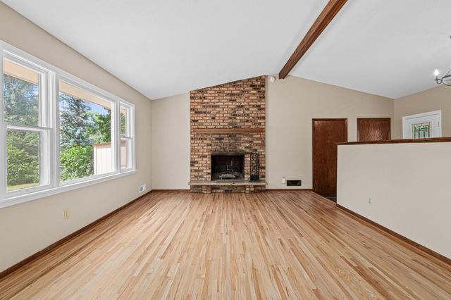 3225 Lanewood Lane N, Plymouth, MN 55447