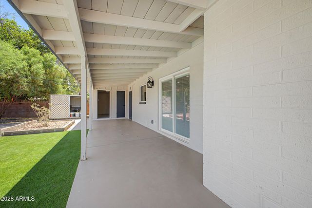 1538 W OCOTILLO Road, Phoenix, AZ 85015