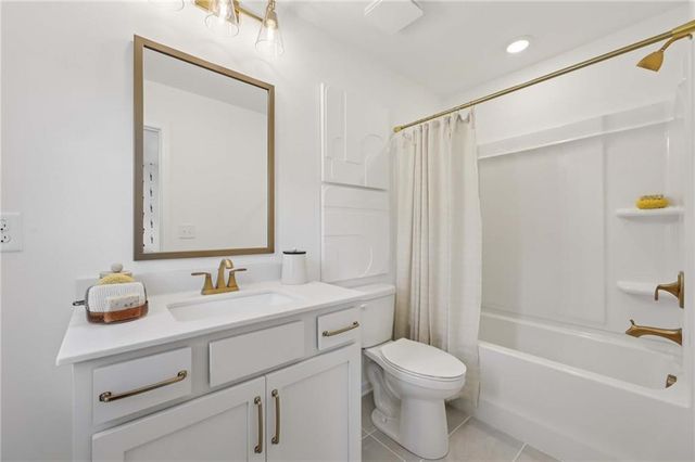 6214 Kismet Road, Buford, GA 30518