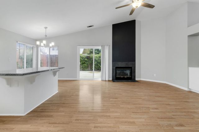 3904 Gatesville Ave, Modesto, CA 95357