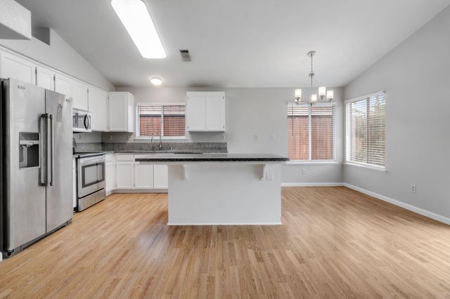 3904 Gatesville Ave, Modesto, CA 95357