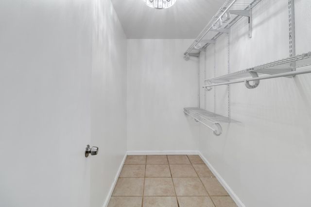 3904 Gatesville Ave, Modesto, CA 95357