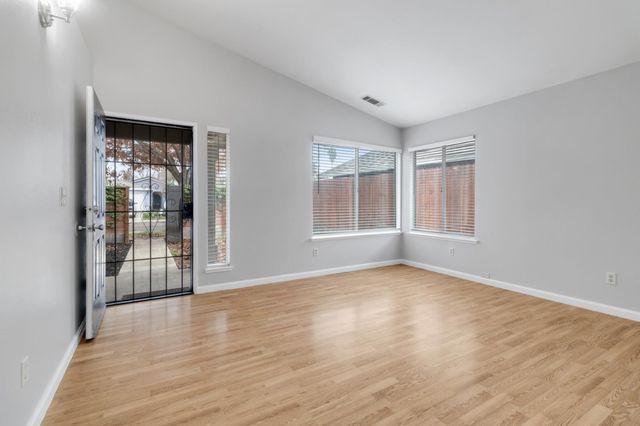 3904 Gatesville Ave, Modesto, CA 95357