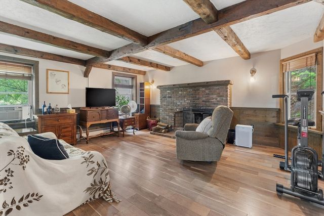 60 Milliken, Franklin, MA 02038
