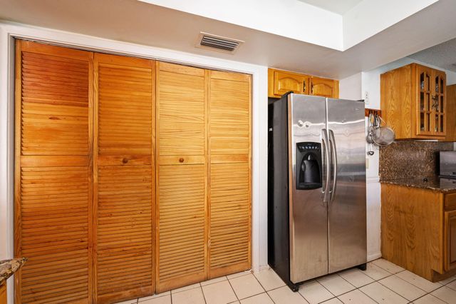 10331 NW 24th Ct, Sunrise, FL 33322